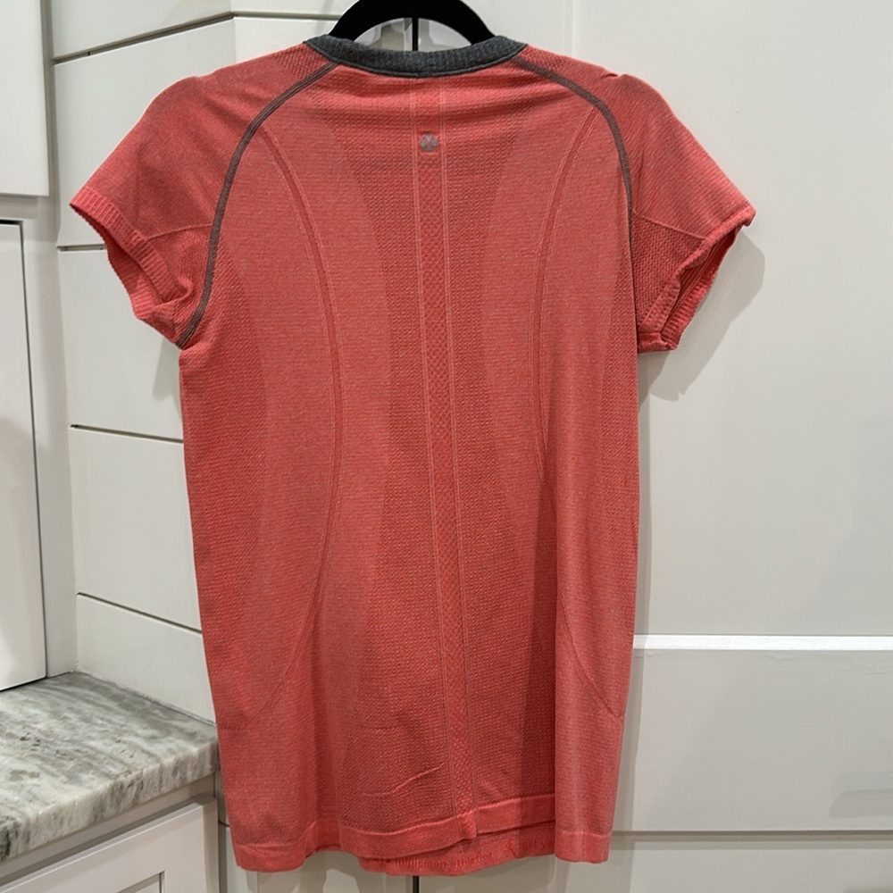 (6072) Lululemon Run: Swiftly Tech Short Sleeve C… - image 3